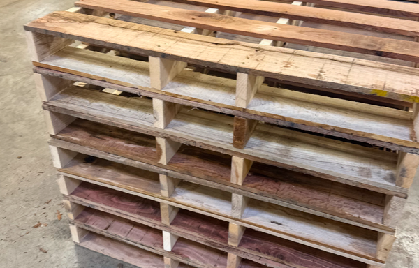 Custom Pallet