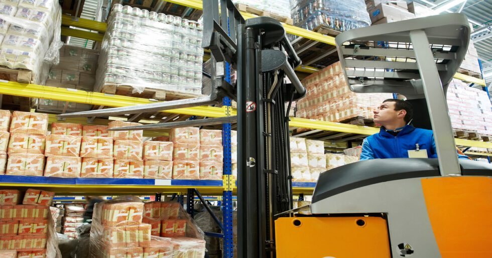 Why Wooden Pallets Are Safe for the Food Industry | Logical Packaging